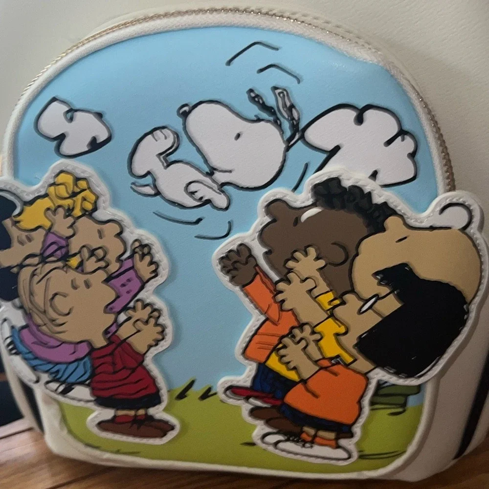 Peanuts‎ Snoopy Bioworld Unisex Beige NWT